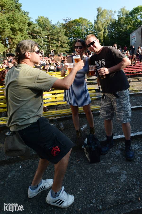 Valník podvacáté: Slánský festival viděl Visací zámek, Wohnout i Prague Conspiracy