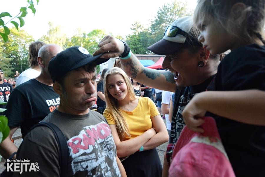 Valník podvacáté: Slánský festival viděl Visací zámek, Wohnout i Prague Conspiracy