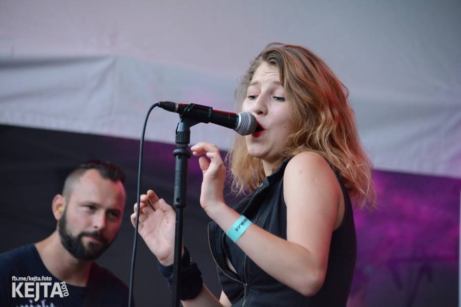 Valník podvacáté: Slánský festival viděl Visací zámek, Wohnout i Prague Conspiracy