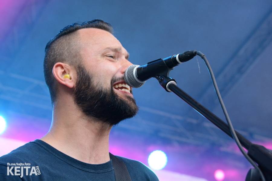 Valník podvacáté: Slánský festival viděl Visací zámek, Wohnout i Prague Conspiracy