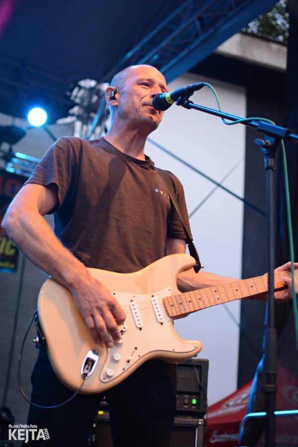 Valník podvacáté: Slánský festival viděl Visací zámek, Wohnout i Prague Conspiracy