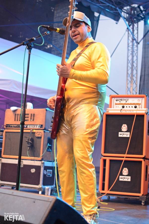 Valník podvacáté: Slánský festival viděl Visací zámek, Wohnout i Prague Conspiracy