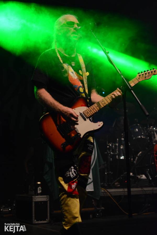 Valník podvacáté: Slánský festival viděl Visací zámek, Wohnout i Prague Conspiracy