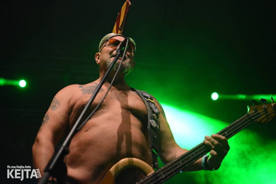 Valník podvacáté: Slánský festival viděl Visací zámek, Wohnout i Prague Conspiracy