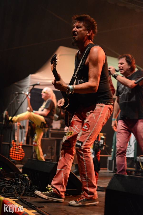 Valník podvacáté: Slánský festival viděl Visací zámek, Wohnout i Prague Conspiracy