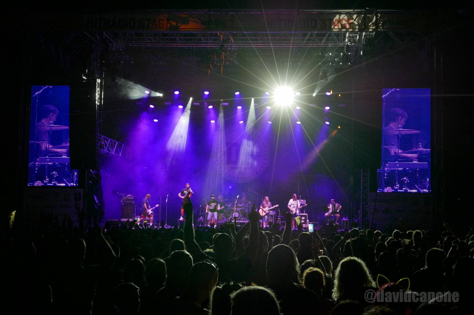 Druhý den plzeňského Létofestu je za námi. Vystoupili Divokej Bill, vypsaná fiXa a Wanastowi Vjecy