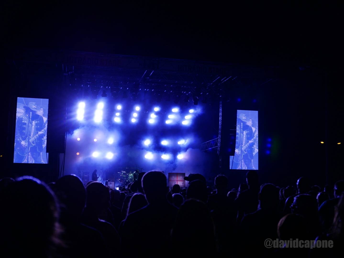 Druhý den plzeňského Létofestu je za námi. Vystoupili Divokej Bill, vypsaná fiXa a Wanastowi Vjecy