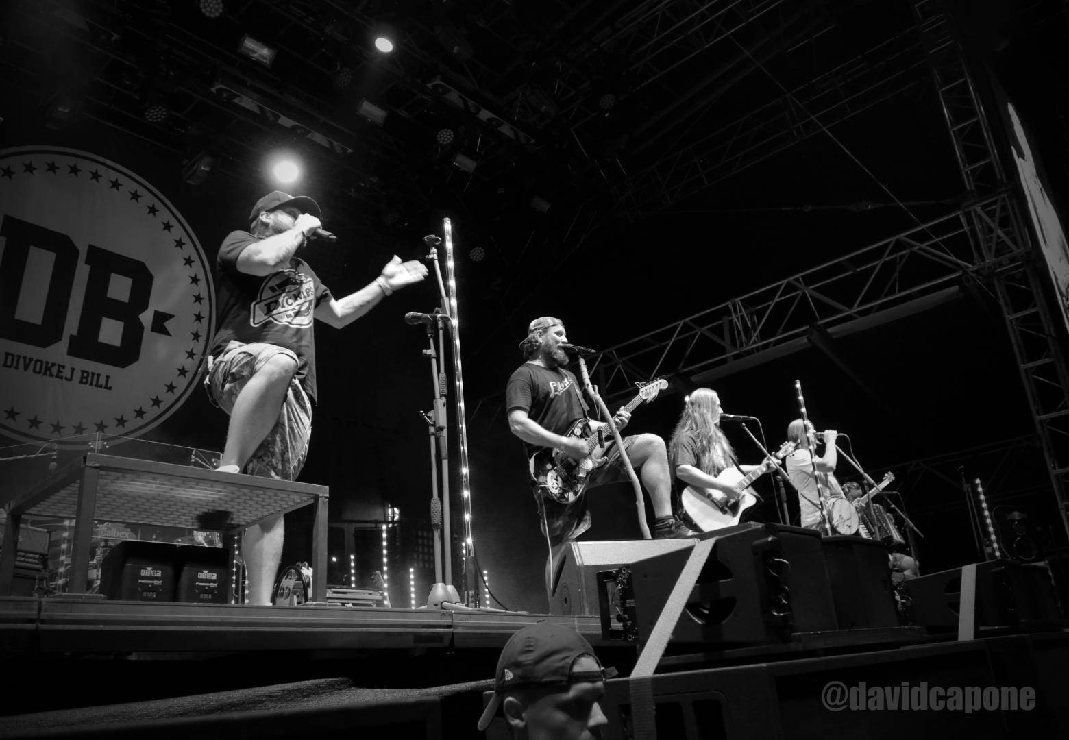 Druhý den plzeňského Létofestu je za námi. Vystoupili Divokej Bill, vypsaná fiXa a Wanastowi Vjecy