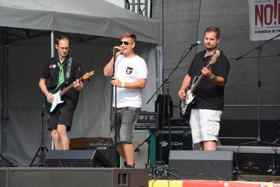 Punkové řádění na Valníku: Totální nasazení, Doctor P.P., Vision Days i E!E