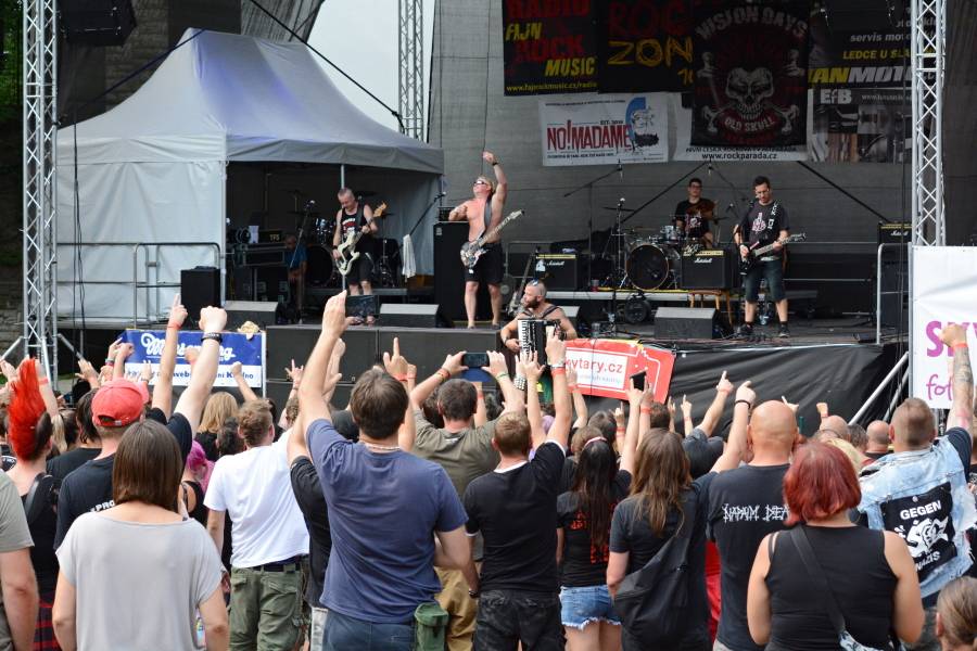 Punkové řádění na Valníku: Totální nasazení, Doctor P.P., Vision Days i E!E