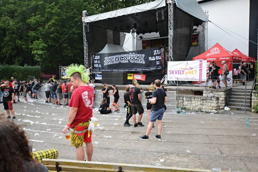 Punkové řádění na Valníku: Totální nasazení, Doctor P.P., Vision Days i E!E