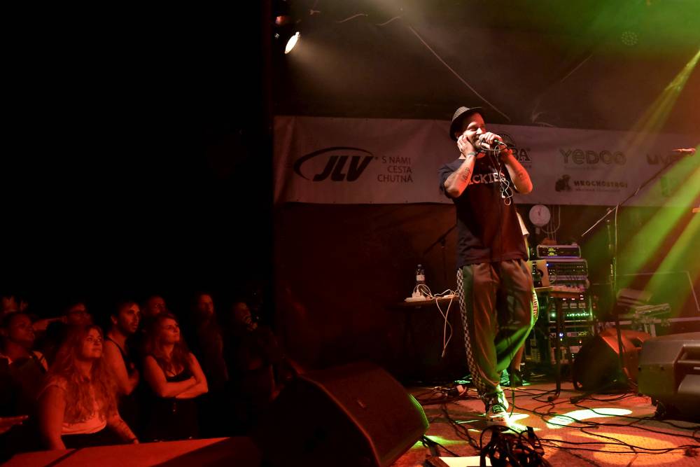 Festival Banát: Několikadenní akce v Rumunsku s českými kapelami. Takhle to tam vypadalo letos