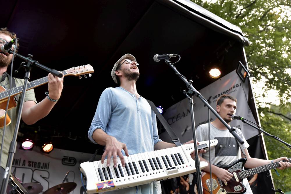 Festival Banát: Několikadenní akce v Rumunsku s českými kapelami. Takhle to tam vypadalo letos