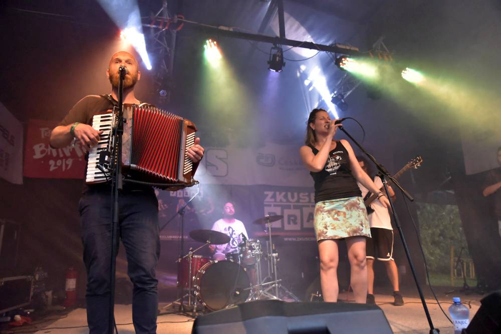 Festival Banát: Několikadenní akce v Rumunsku s českými kapelami. Takhle to tam vypadalo letos