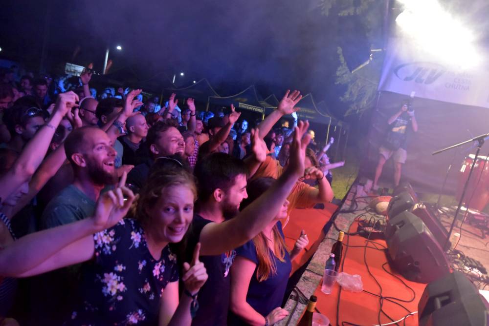 Festival Banát: Několikadenní akce v Rumunsku s českými kapelami. Takhle to tam vypadalo letos