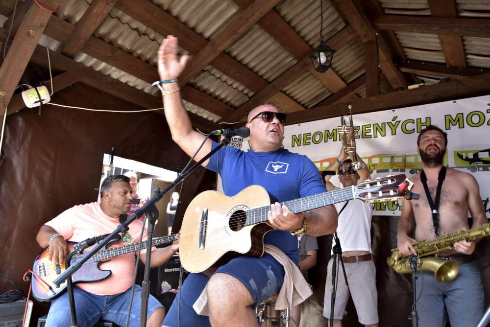 Festival Banát: Několikadenní akce v Rumunsku s českými kapelami. Takhle to tam vypadalo letos