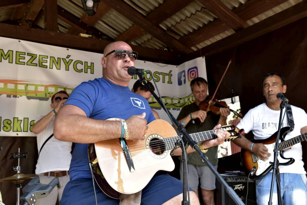 Festival Banát: Několikadenní akce v Rumunsku s českými kapelami. Takhle to tam vypadalo letos