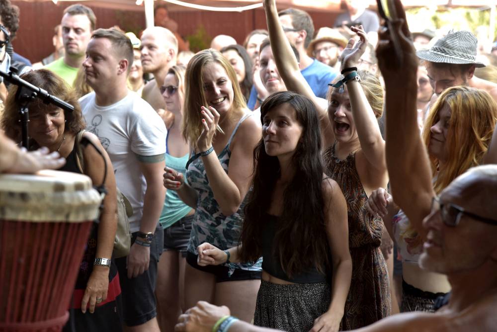 Festival Banát: Několikadenní akce v Rumunsku s českými kapelami. Takhle to tam vypadalo letos