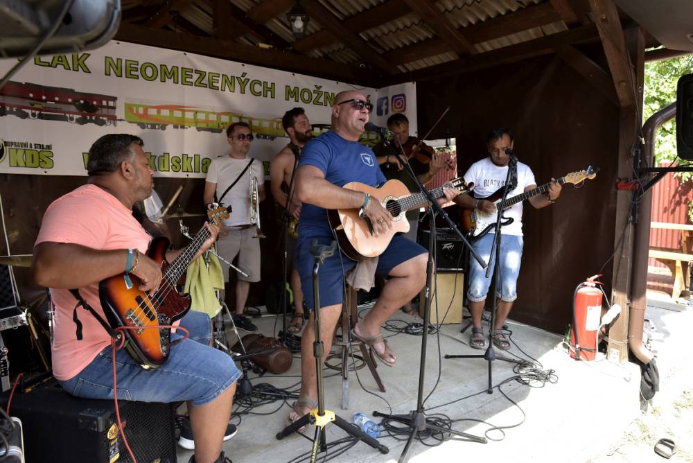 Festival Banát: Několikadenní akce v Rumunsku s českými kapelami. Takhle to tam vypadalo letos