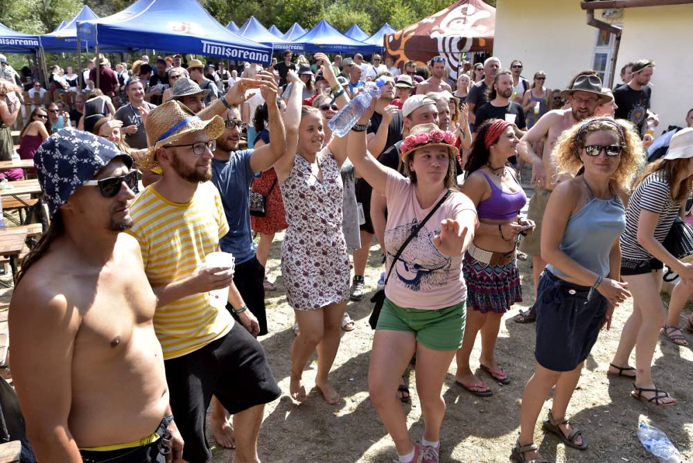 Festival Banát: Několikadenní akce v Rumunsku s českými kapelami. Takhle to tam vypadalo letos
