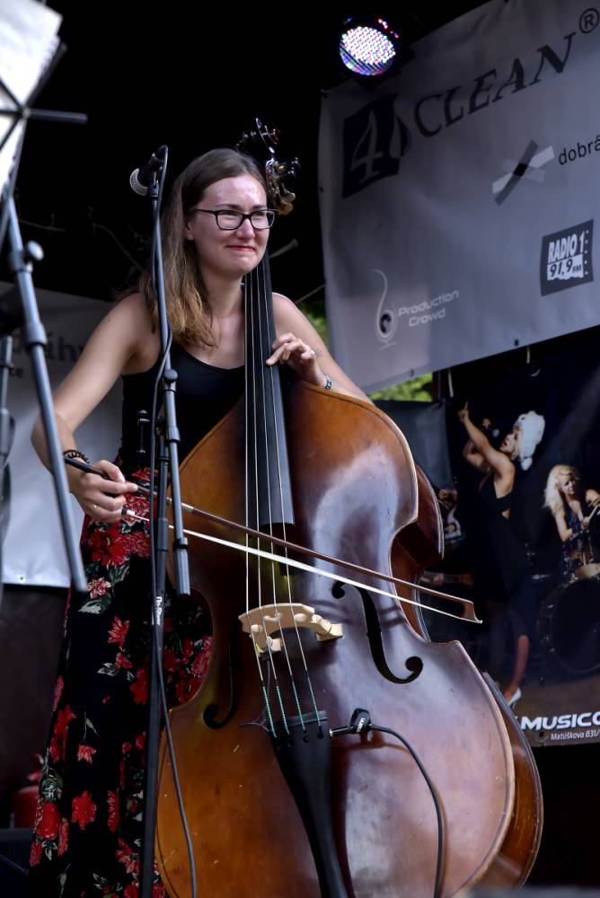 Festival Banát: Několikadenní akce v Rumunsku s českými kapelami. Takhle to tam vypadalo letos