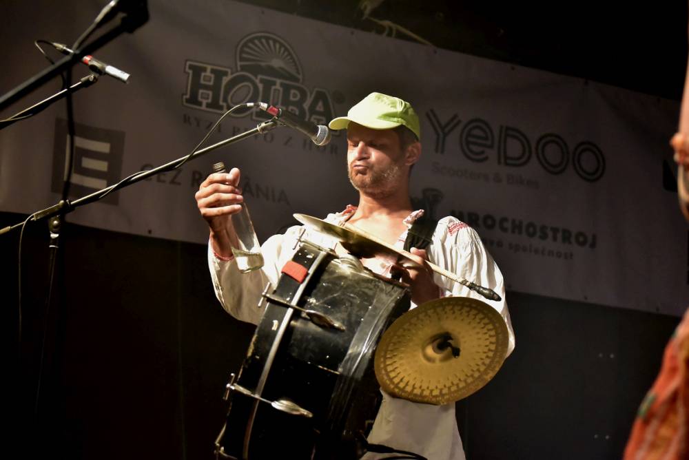 Festival Banát: Několikadenní akce v Rumunsku s českými kapelami. Takhle to tam vypadalo letos