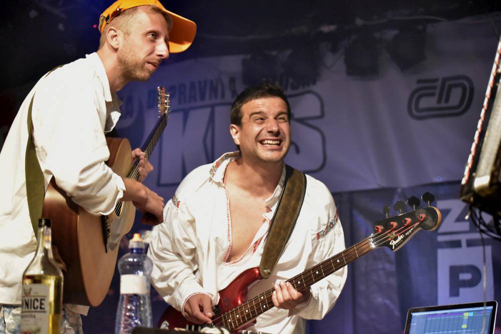 Festival Banát: Několikadenní akce v Rumunsku s českými kapelami. Takhle to tam vypadalo letos