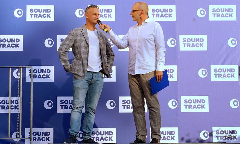 Na Soundtracku Poděbrady převzal cenu Ivan Hlas, Martin Dejdar oživil Šakalí léta