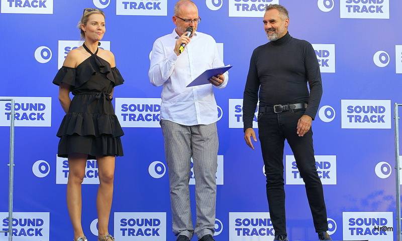 Na Soundtracku Poděbrady převzal cenu Ivan Hlas, Martin Dejdar oživil Šakalí léta