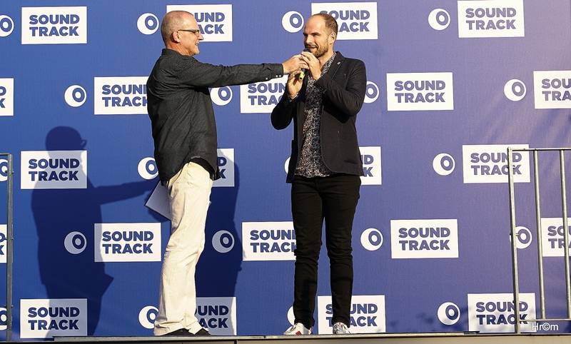 Vrcholem dalšího dne Soundtracku Poděbrady byl Amadeus s živým orchestrem. Příští rok bude James Bond