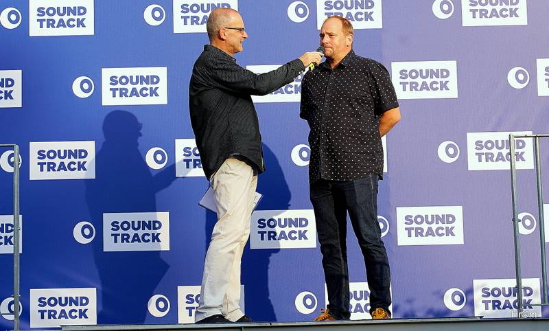 Vrcholem dalšího dne Soundtracku Poděbrady byl Amadeus s živým orchestrem. Příští rok bude James Bond