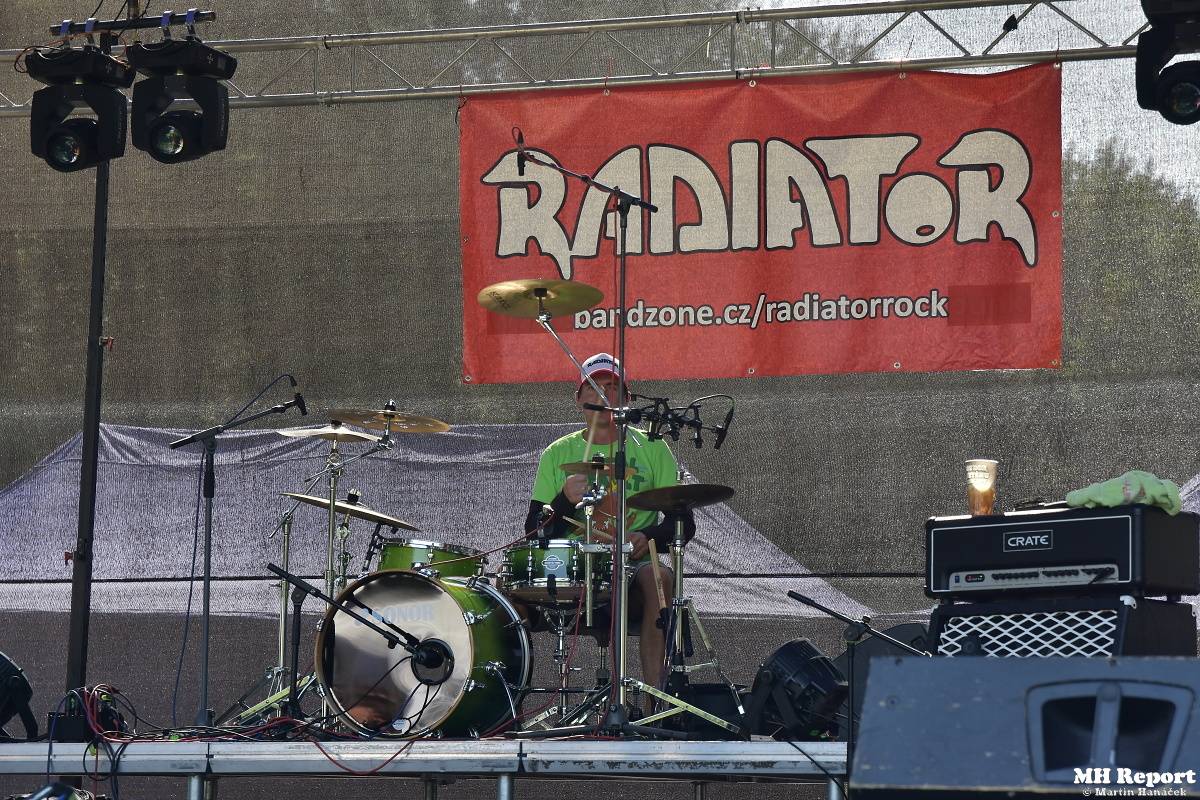 Kozolupy se loučily s prázdninami. Rockové léto na Mži hostilo Citron, Komunál i Morčata na útěku