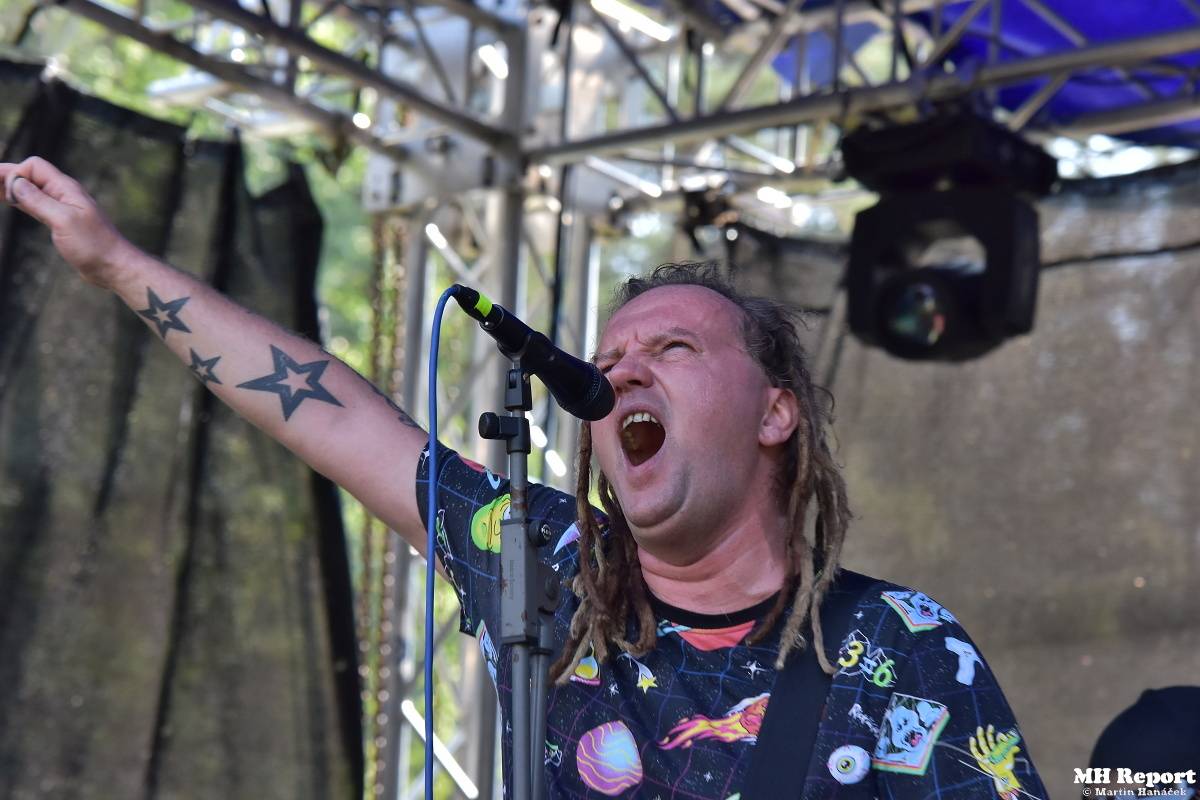 Kozolupy se loučily s prázdninami. Rockové léto na Mži hostilo Citron, Komunál i Morčata na útěku