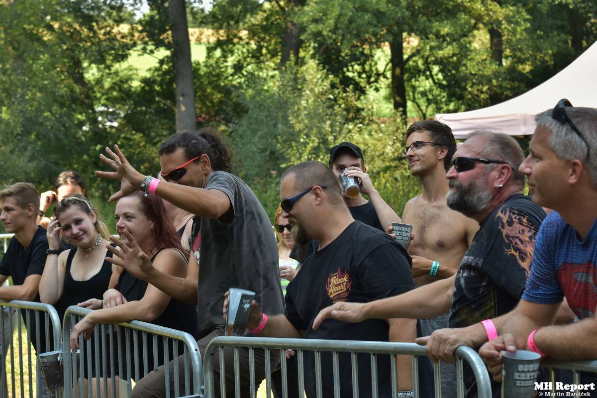 Kozolupy se loučily s prázdninami. Rockové léto na Mži hostilo Citron, Komunál i Morčata na útěku