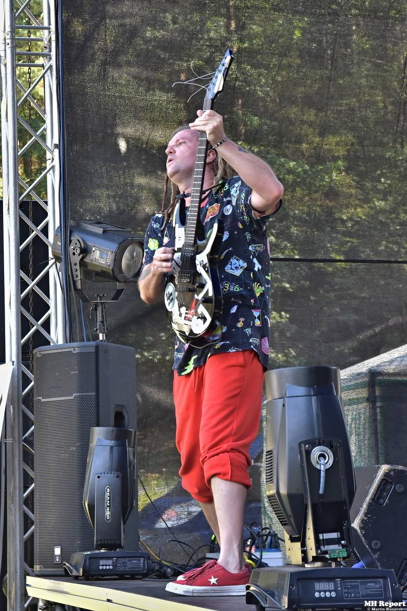 Kozolupy se loučily s prázdninami. Rockové léto na Mži hostilo Citron, Komunál i Morčata na útěku