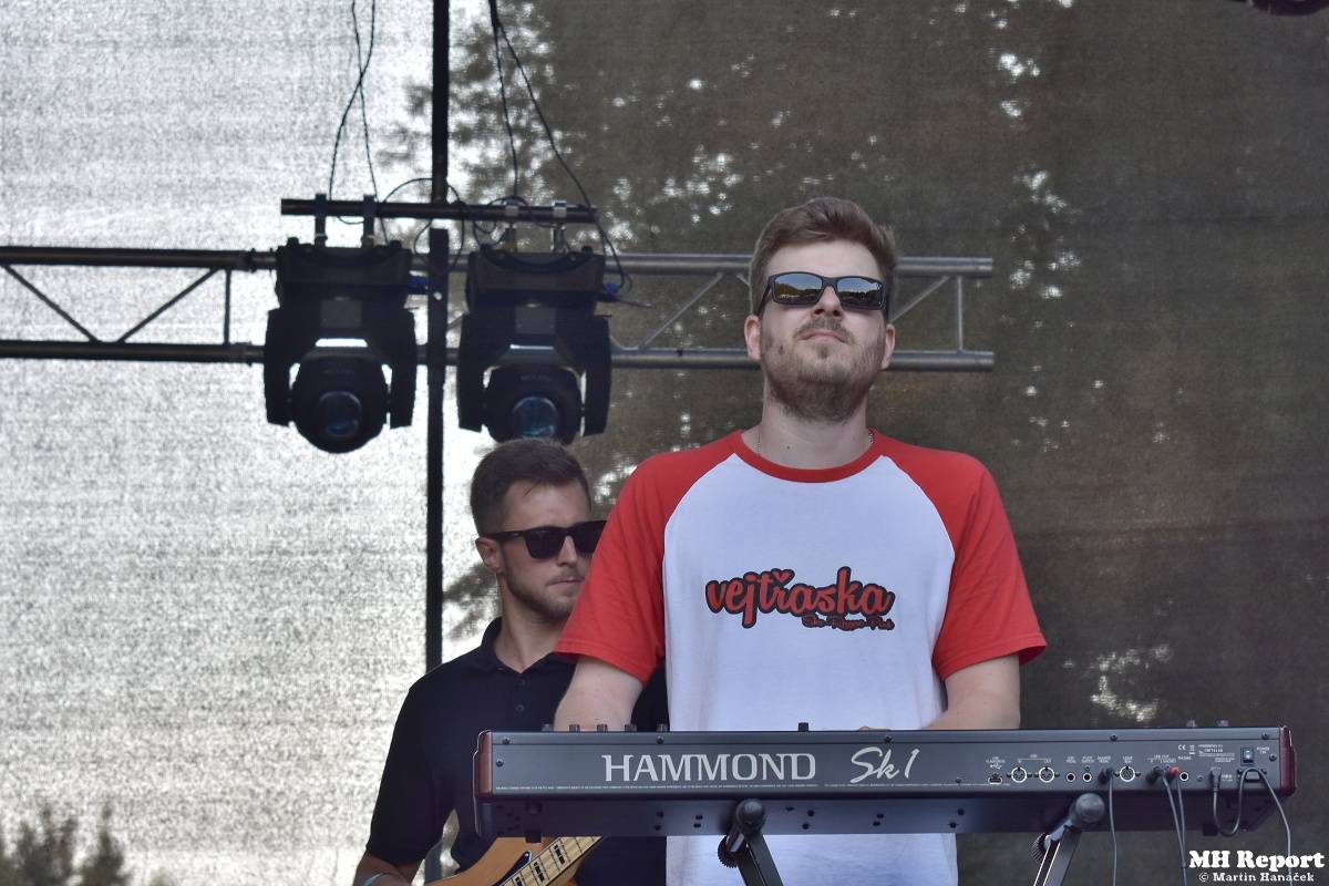 Kozolupy se loučily s prázdninami. Rockové léto na Mži hostilo Citron, Komunál i Morčata na útěku