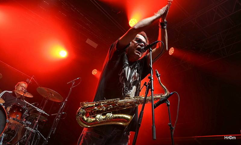 Divokej Bill Doma: V Úvalech zahrál sousedům a kamarádům, vystoupili i Medvěd 009 a Tereza Balonová