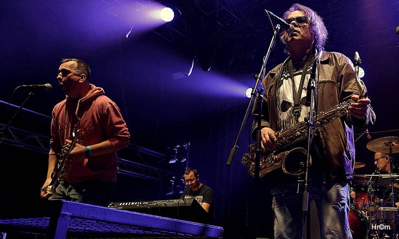 Divokej Bill Doma: V Úvalech zahrál sousedům a kamarádům, vystoupili i Medvěd 009 a Tereza Balonová