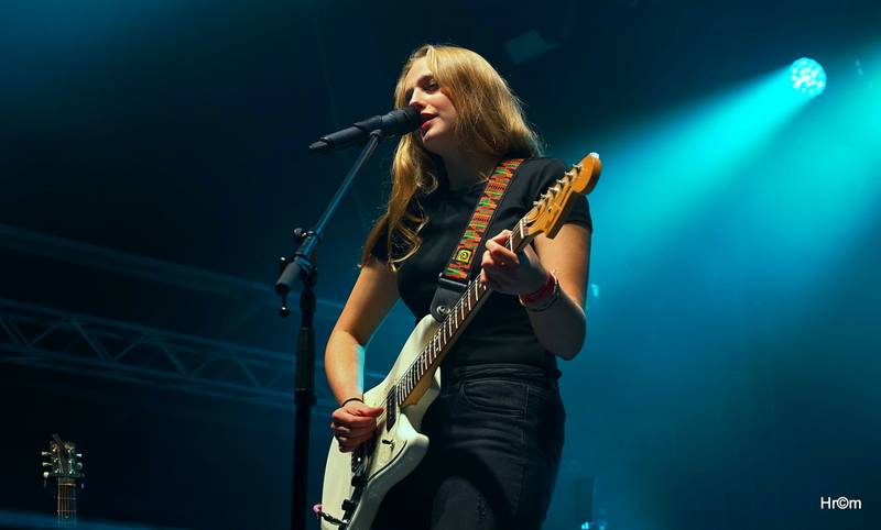 Divokej Bill Doma: V Úvalech zahrál sousedům a kamarádům, vystoupili i Medvěd 009 a Tereza Balonová