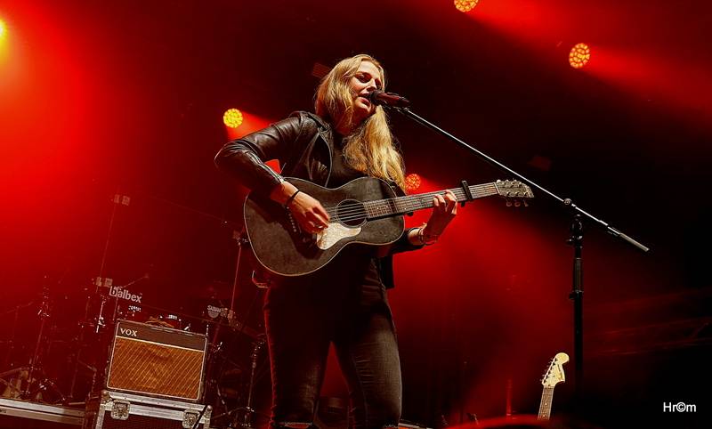 Divokej Bill Doma: V Úvalech zahrál sousedům a kamarádům, vystoupili i Medvěd 009 a Tereza Balonová