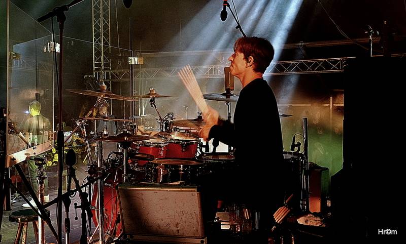 Divokej Bill Doma: V Úvalech zahrál sousedům a kamarádům, vystoupili i Medvěd 009 a Tereza Balonová