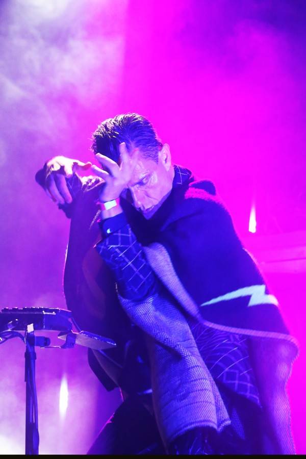 Islandské duo GusGus si svou elektronikou podmanilo brněnskou Flédu