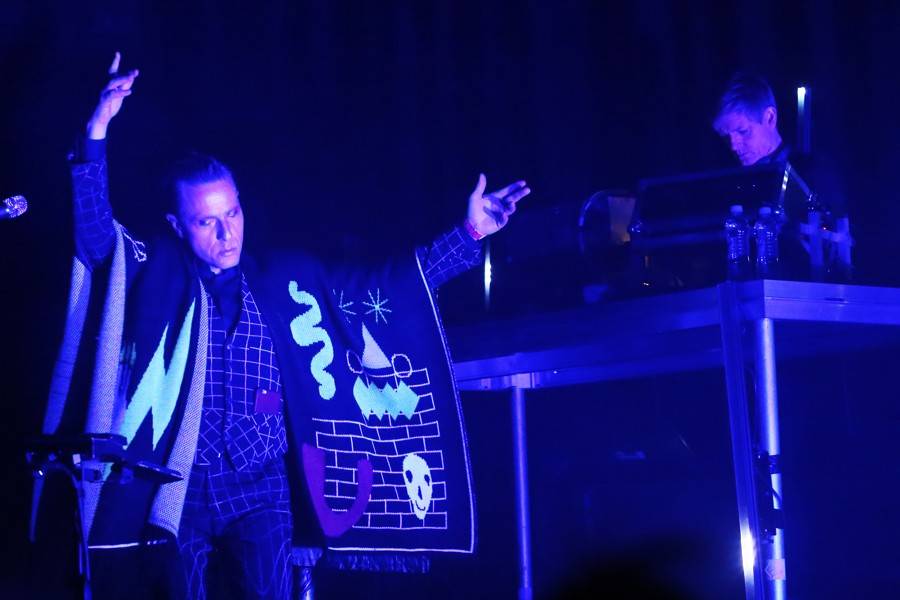 Islandské duo GusGus si svou elektronikou podmanilo brněnskou Flédu