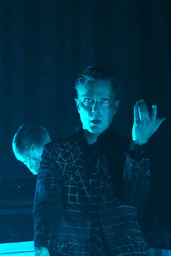 Islandské duo GusGus si svou elektronikou podmanilo brněnskou Flédu