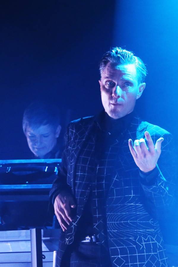 Islandské duo GusGus si svou elektronikou podmanilo brněnskou Flédu