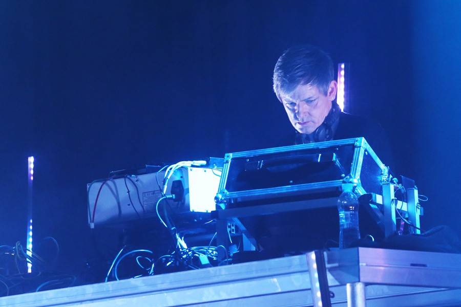 Islandské duo GusGus si svou elektronikou podmanilo brněnskou Flédu