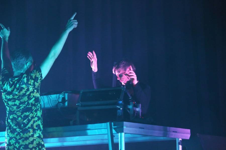 Islandské duo GusGus si svou elektronikou podmanilo brněnskou Flédu