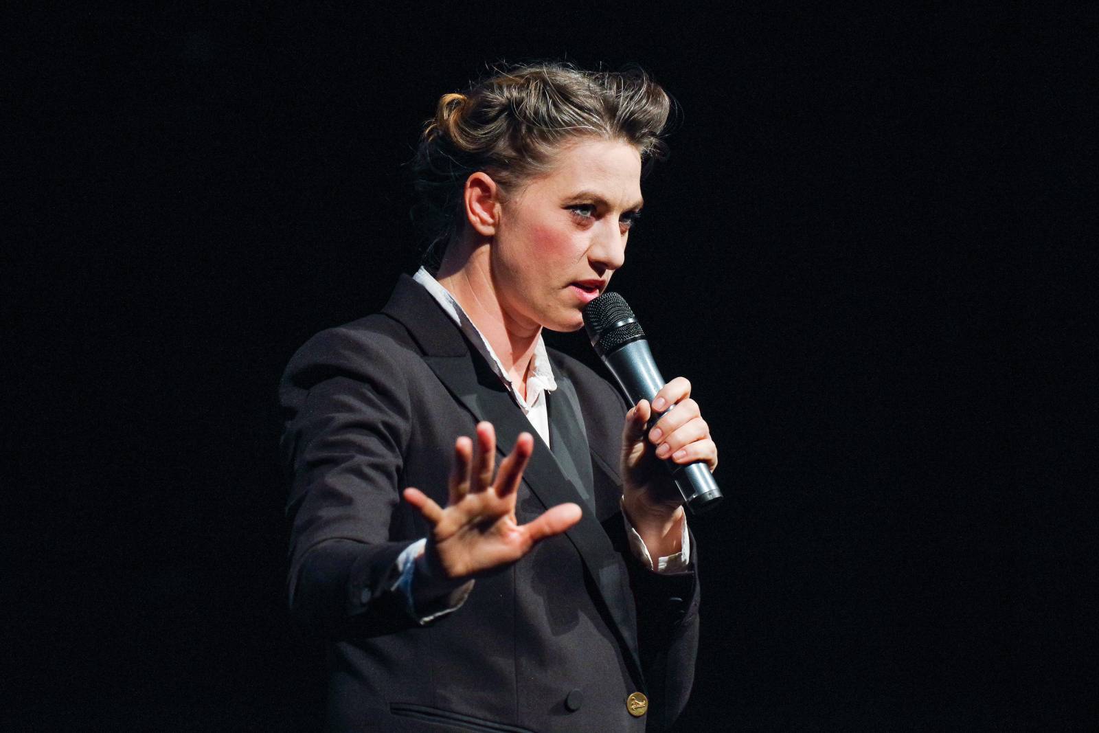 Amanda Palmer předvedla v divadle Hybernia kombinaci stand-upu a koncertu