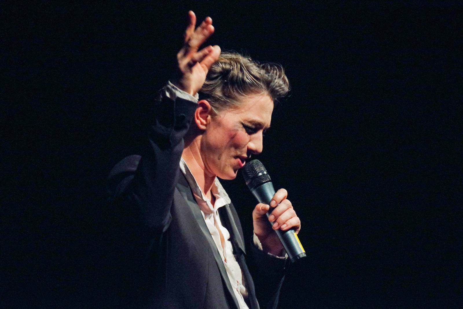 Amanda Palmer předvedla v divadle Hybernia kombinaci stand-upu a koncertu