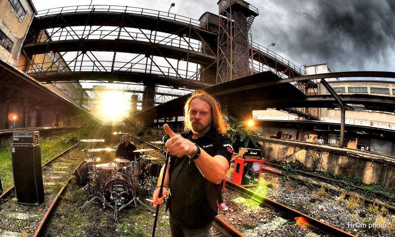 Harlej bude slavit 25 let a natáčel videoklip k novému albu